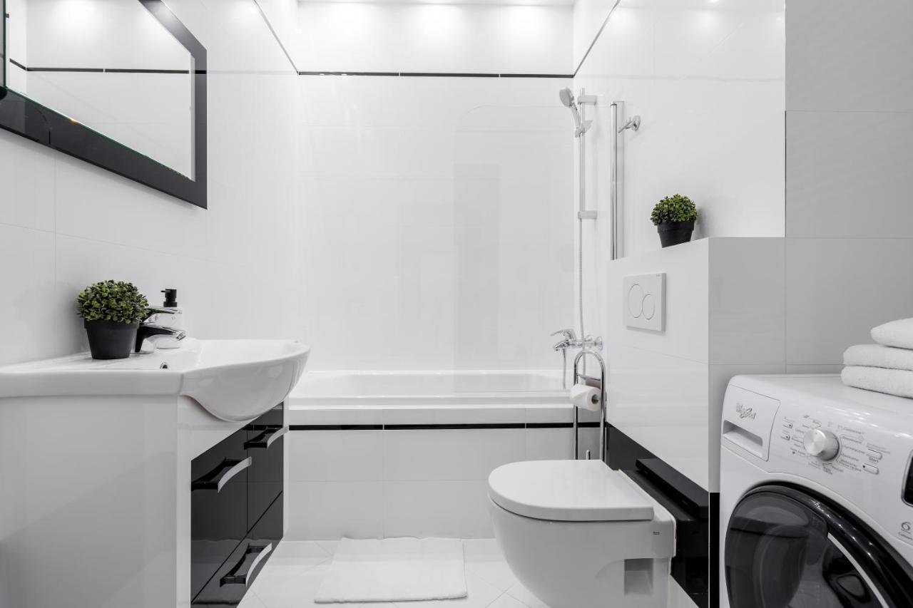 Apartament G11 Z Miejscem Parkingowym Torun Exterior foto